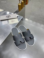 Hermes カジュアルシューズ 新作 本革 新品同様超美品 通販＆送料込 運動靴 男性用 her036