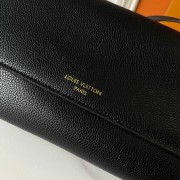 ルイヴィトン バッグ 新作 人気 新品 通販＆送料込 M13151