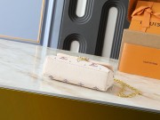 ルイヴィトン バッグ 新作 人気 新品 通販＆送料込 M25596