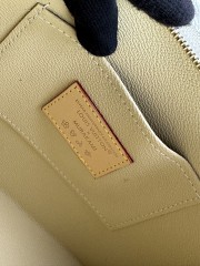 ルイヴィトン バッグ 新作 人気 新品 通販＆送料込 M61692
