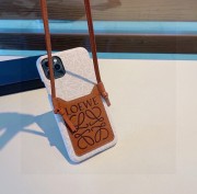 LOEWE 携帯 新作 通販＆送料込 iphone14-iphone16promax 携帯 ケース 手帳型カバー （スマートフォン）ip365