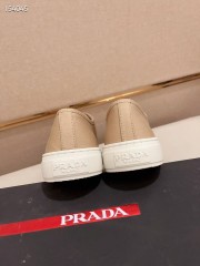 プラダ カジュアルシューズ 新作 本革 新品同様超美品 通販＆送料込 運動靴 男性用 PRA079