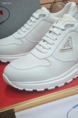 プラダ カジュアルシューズ 新作 本革 新品同様超美品 通販＆送料込 運動靴 男性用 PRA066