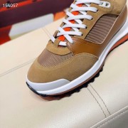 Hermes カジュアルシューズ 新作 本革 新品同様超美品 通販＆送料込 運動靴 男性用 her064