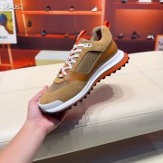 Hermes カジュアルシューズ 新作 本革 新品同様超美品 通販＆送料込 運動靴 男性用 her064