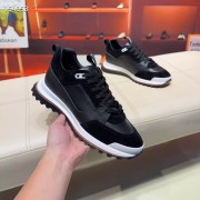 Hermes カジュアルシューズ 新作 本革 新品同様超美品 通販＆送料込 運動靴 男性用 her067