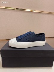 プラダ カジュアルシューズ 新作 本革 新品同様超美品 通販＆送料込 運動靴 男性用 PRA083