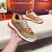 Hermes カジュアルシューズ 新作 本革 新品同様超美品 通販＆送料込 運動靴 男性用 her064