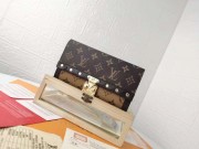 ルイヴィトン 財布 新作 人気 新品 通販＆送料込 M60535