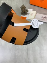 Hermes カジュアルシューズ 新作 本革 新品同様超美品 通販＆送料込 運動靴 男女性用 her069