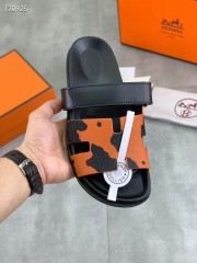 Hermes カジュアルシューズ 新作 本革 新品同様超美品 通販＆送料込 運動靴 男女性用 her068