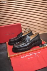 Ferragamo カジュアルシューズ 新作 本革 靴  通販＆送料込 男性用 fer003