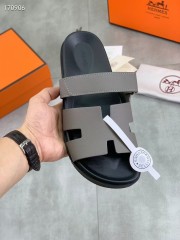 Hermes カジュアルシューズ 新作 本革 新品同様超美品 通販＆送料込 運動靴 男女性用 her086