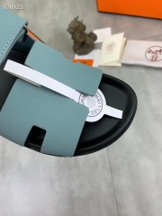 Hermes カジュアルシューズ 新作 本革 新品同様超美品 通販＆送料込 運動靴 男女性用 her070