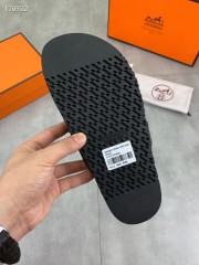 Hermes カジュアルシューズ 新作 本革 新品同様超美品 通販＆送料込 運動靴 男女性用 her071