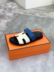 Hermes カジュアルシューズ 新作 本革 新品同様超美品 通販＆送料込 運動靴 男女性用 her075