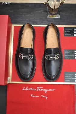 Ferragamo カジュアルシューズ 新作 本革 靴  通販＆送料込 男性用 fer005