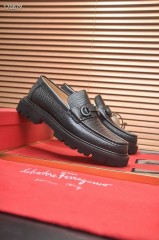 Ferragamo カジュアルシューズ 新作 本革 靴  通販＆送料込 男性用 fer003