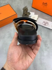 Hermes カジュアルシューズ 新作 本革 新品同様超美品 通販＆送料込 運動靴 男女性用 her069