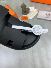 Hermes カジュアルシューズ 新作 本革 新品同様超美品 通販＆送料込 運動靴 男女性用 her081