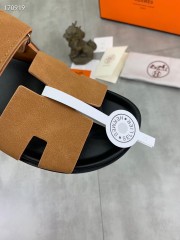 Hermes カジュアルシューズ 新作 本革 新品同様超美品 通販＆送料込 運動靴 男女性用 her074