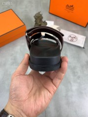 Hermes カジュアルシューズ 新作 本革 新品同様超美品 通販＆送料込 運動靴 男女性用 her079