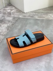 Hermes カジュアルシューズ 新作 本革 新品同様超美品 通販＆送料込 運動靴 男女性用 her070