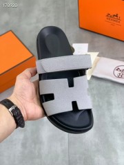 Hermes カジュアルシューズ 新作 本革 新品同様超美品 通販＆送料込 運動靴 男女性用 her073