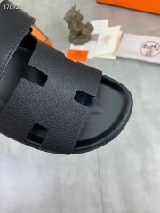 Hermes カジュアルシューズ 新作 本革 新品同様超美品 通販＆送料込 運動靴 男女性用 her071