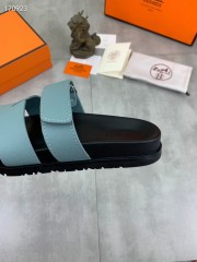 Hermes カジュアルシューズ 新作 本革 新品同様超美品 通販＆送料込 運動靴 男女性用 her070