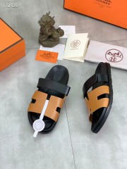 Hermes カジュアルシューズ 新作 本革 新品同様超美品 通販＆送料込 運動靴 男女性用 her069