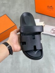 Hermes カジュアルシューズ 新作 本革 新品同様超美品 通販＆送料込 運動靴 男女性用 her071
