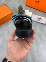 Hermes カジュアルシューズ 新作 本革 新品同様超美品 通販＆送料込 運動靴 男女性用 her070
