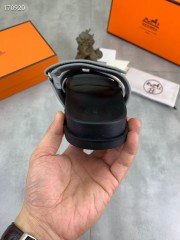 Hermes カジュアルシューズ 新作 本革 新品同様超美品 通販＆送料込 運動靴 男女性用 her073