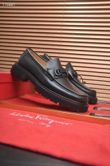 Ferragamo カジュアルシューズ 新作 本革 靴  通販＆送料込 男性用 fer001
