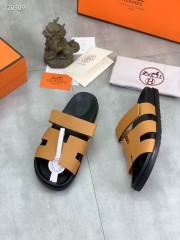 Hermes カジュアルシューズ 新作 本革 新品同様超美品 通販＆送料込 運動靴 男女性用 her083
