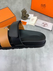 Hermes カジュアルシューズ 新作 本革 新品同様超美品 通販＆送料込 運動靴 男女性用 her069