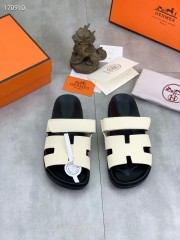 Hermes カジュアルシューズ 新作 本革 新品同様超美品 通販＆送料込 運動靴 男女性用 her082