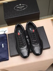 プラダ カジュアルシューズ 新作 本革 新品同様超美品 通販＆送料込 運動靴 男性用 PRA092