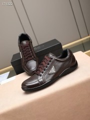 プラダ カジュアルシューズ 新作 本革 新品同様超美品 通販＆送料込 運動靴 男性用 PRA095