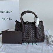 ボッテガ ヴェネタ バック 新作＆送料込 BV6032