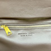 ボッテガ ヴェネタ バック 新作＆送料込 BV6335
