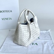 ボッテガ ヴェネタ バック 新作＆送料込 BV6032