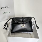 ボッテガ ヴェネタ バック 新作＆送料込 BV5282