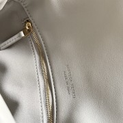 ボッテガ ヴェネタ バック 新作＆送料込 BV5282
